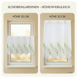 Scheibengardinen-Höhenvergleich: Kurze Bisgardine in 35 cm und 55 cm Höhe am Fenster nebeneinander.