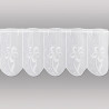 Freisteller weiße Scheibengardine aus Voile mit Blumen-Stickerei und Bogenabschluss. 30 cm hoch