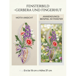 Besticktes Heimtextilien-Fensterbild mit pinken Gerbera, lila Fingerhut und weißer Schleife im Fenster dekoriert.