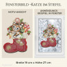 Heimtextilien-Fensterbild mit gestreifter Katze im roten Weihnachtsstiefel mit Zuckerstange und Geschenken im Fenster.