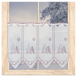 Weiße Spitzengardine mit bordeauxroten Winter-Motiven und zackenförmigem Abschluss, Plauener Spitze Stickerei am Holzfenster.
