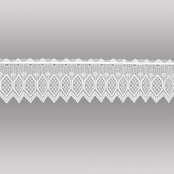Weiße Scheibengardine mit aufwendigem Rautenmuster und Spitzenkante, halbtransparentes Heimtextil im Detail. 18 cm Höhe